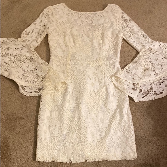 Lulus Dresses & Skirts - LULUS ALLURE ‘EM WHITE LACE BELL SLEEVE BODYCON DRESS SIZE S